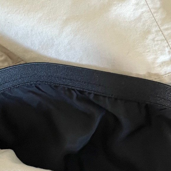 Banana Republic Strapless Crinkled Velvet dress with tulle underskirt, size 4 - Picture 14 of 16